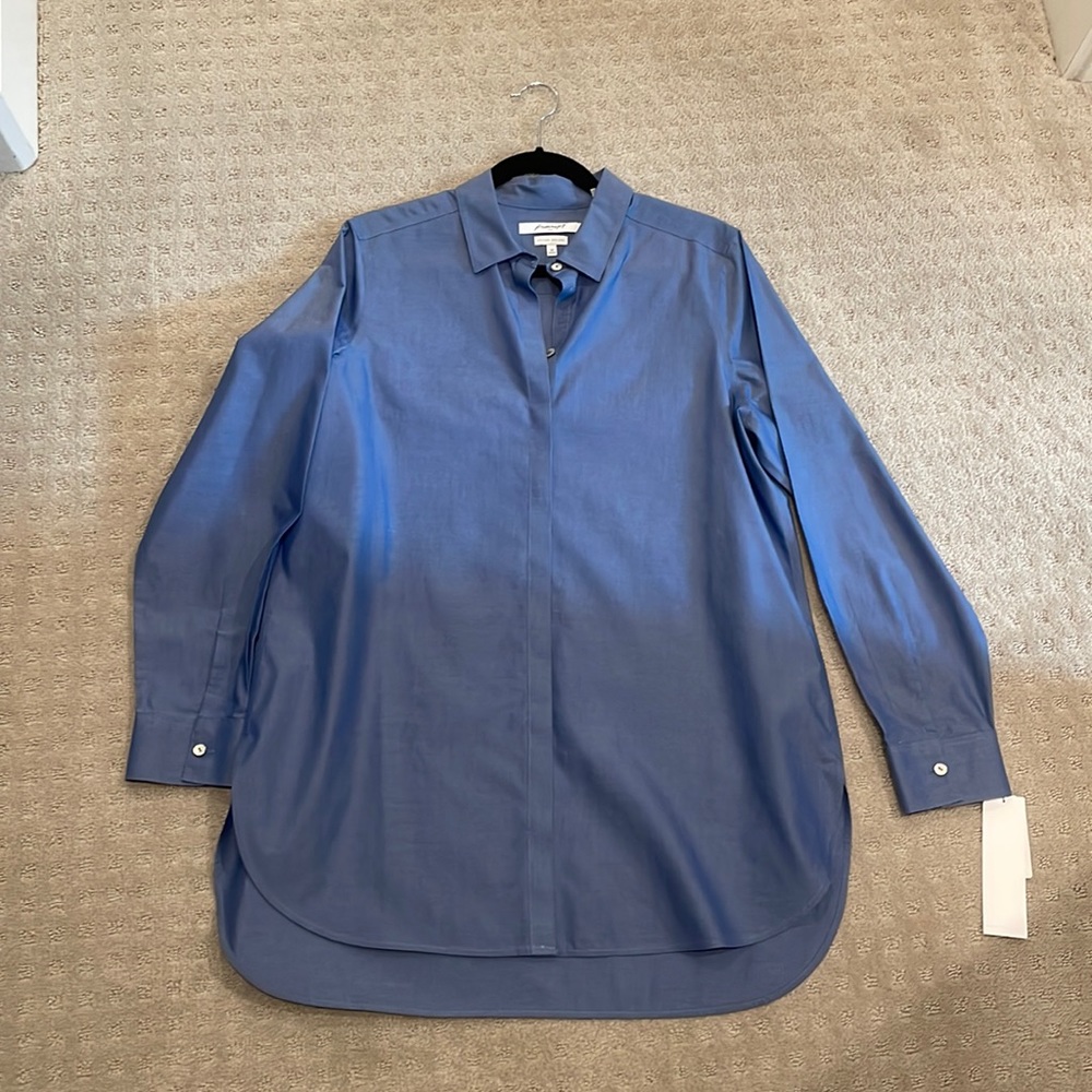 Foxcroft non-iron chambray blue button down tunic NWT